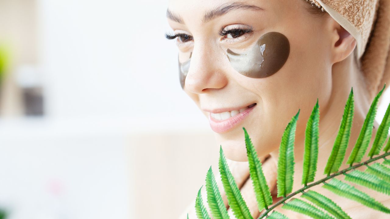 What to Consider Before You Select Your Sheet Mask Manufacturer?