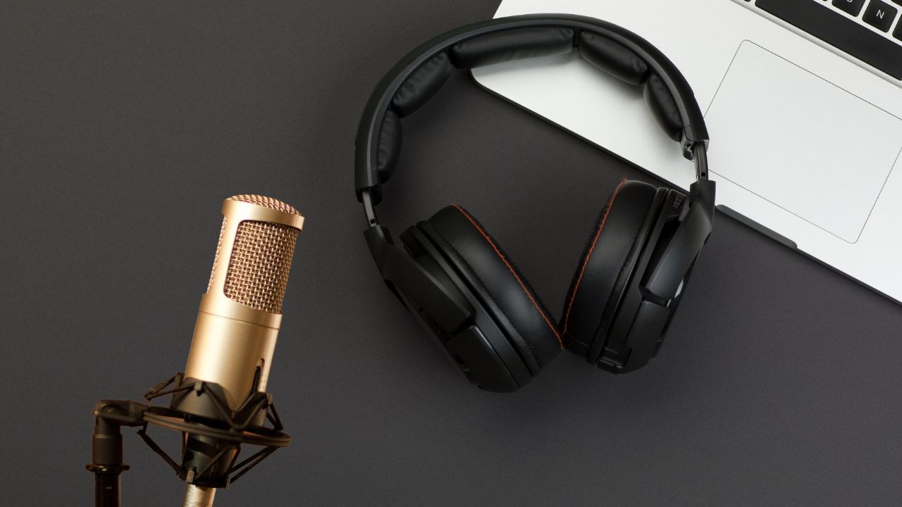 Why Every Content Creator Should Turn Their Blog into a Podcast
